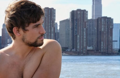 Bond in Brooklyn 1.jpg