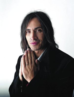 Nuno Bettencourt_19.jpg
