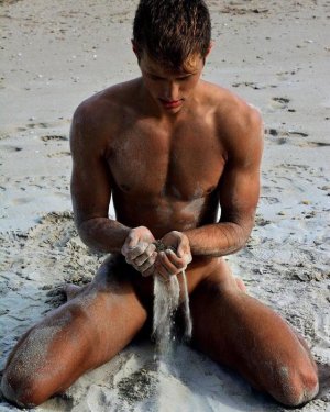 Jacob Dooley photographed by Stevan Reyes ETERNAL_SUMMER3 (2).jpg