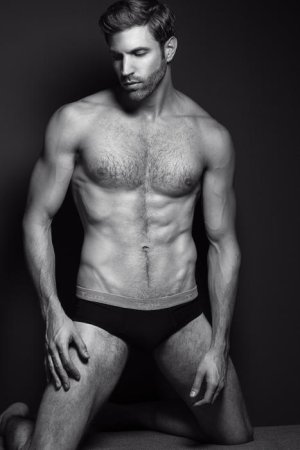 Adon Magazine DSC_8652.jpg