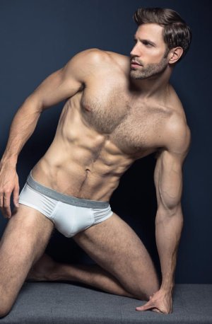 Adon Magazine DSC_8953.jpg