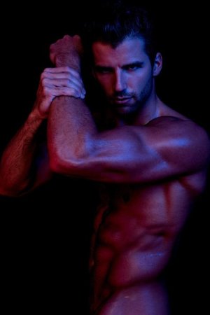 Taylor Phillips by Fritz Yap 7.jpg