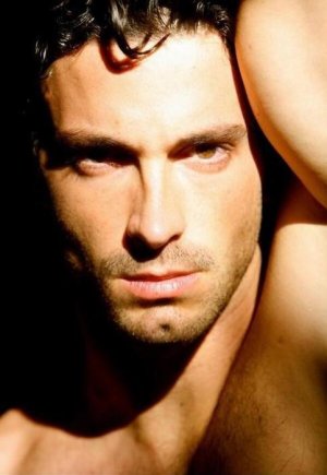 Matt Raimo BK-vxNoCIAA3ov8.jpg