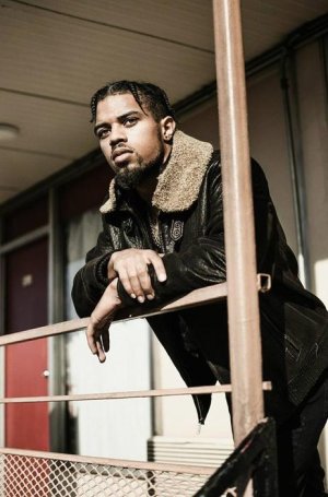 22860586 October 2017.jpg