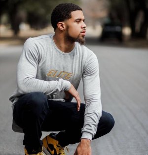 27574343 February 2018.jpg