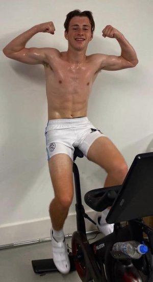 210327071922108898 (1).jpg