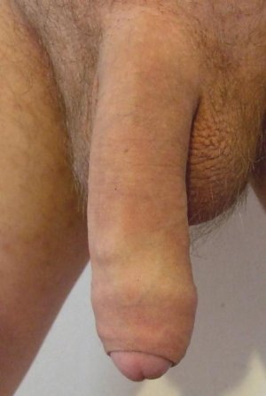 cokrod well hung uncut cock.jpg