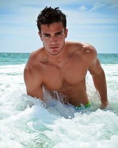 6b498ecb476f1acef5faac86eb8c7ab1--sexy-guys-sexy-men.jpg