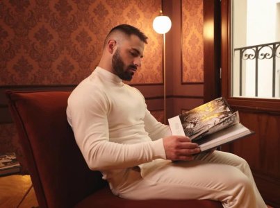 dressed 51647851.jpg