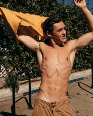 nT_qyfbbzkd9t2zjvcfgxck6hi4.jpg nT_qyfbbzkd9t2zjvcfgxck6hi4.jpg