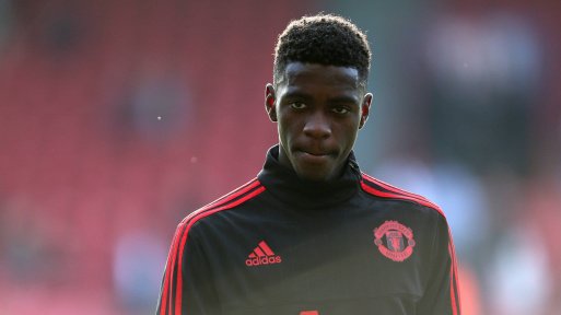 axel-tuanzebe-manchester-united-1562329155-23402.jpg