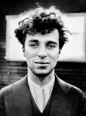 Charles  Spencer  Chaplin a .jpg