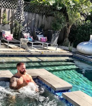 26069133 December 2017.jpg