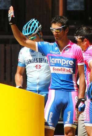 Daniele_Bennati_(Tour_de_France_2007_-_stage_8).jpg