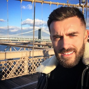 42078537 Brooklyn Bridge.jpg