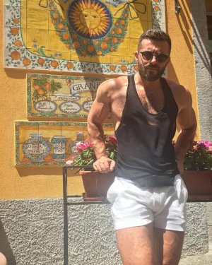 115907879 Sicilia, Italy.jpg