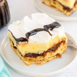 Cream-Puff-Chocolate-Eclair-Cake-SQ.jpg