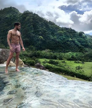 64220639 Orosí, Cartago, Costa Rica.jpg