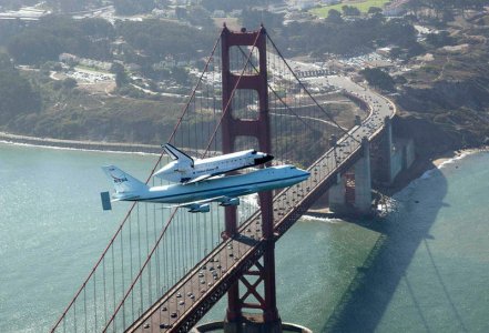 Endeavour's Califorian  Tour  September 21st  2012 .jpg