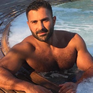 31326568 10 May 2018.jpg