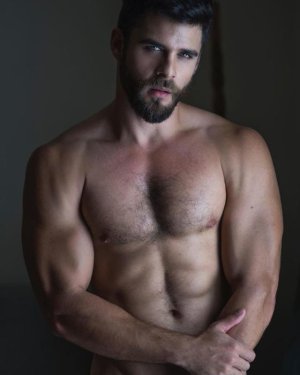 Caio Alves by Joao Valentino 65730150.jpg