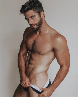 Caio Alves by Joao Valentino 71230201.jpg