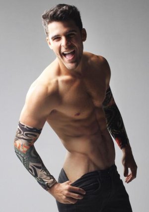 Caio Alves tumblr_nm7ipgfUTa1rq5h24o1.jpg