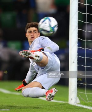 BELFAST-NORTHERN-IRELAND-AUGUST-11-Kepa-Arrizabalaga-of-Chelsea-looks-on-as-Juan-Foyth-of-Villar.jpg