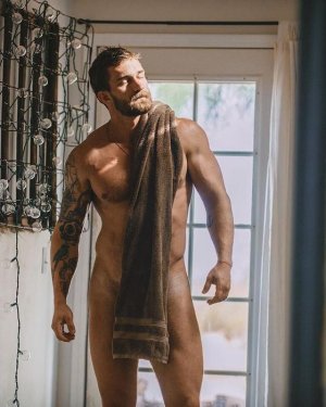 AlexanderAbramov-Dmitri Bocharov-Uncovered Wrangler8070.jpg