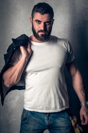 carpenter by Alessandro Calza 10.jpg