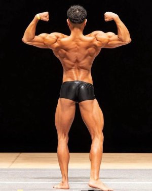 Haruki Koshi Japanese Bodybuilder Asian Muscle 10.jpg