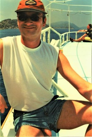 2001.07-Türk006c (2,71 mb).jpg