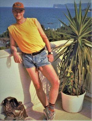 2001.07-Türk010j (0,378 mb).jpg