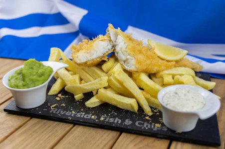 Riverside-fishchips-.jpg