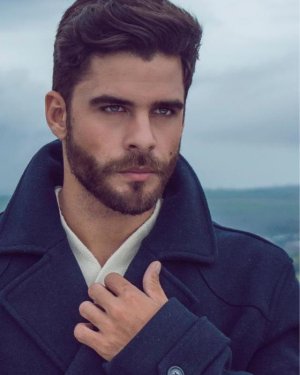 Caio Alves by Joao Valentino 18513493.jpg