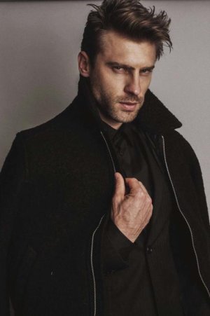 0 vinicius-piccoli-by-malcolm-joris-for-brazilian-male-model_008.jpg