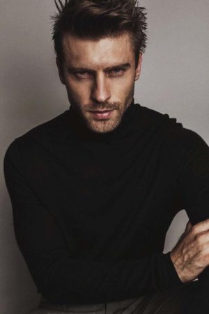 0 vinicius-piccoli-by-malcolm-joris-for-brazilian-male-model_013.jpg