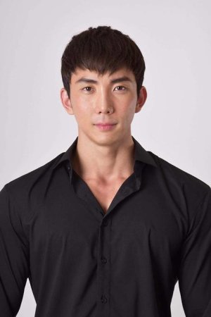 Jun Choi 2.jpg Jun Choi 2.jpg