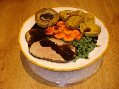 roast-beef-with-all-the-trimmings.jpg