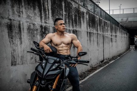Tran Chau Xuan Hoan Vietnamese Bodybuilder Asian Muscle 4.jpg