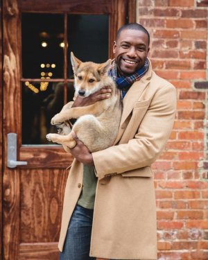 Derrick Downey Jr and friend 36149090.jpg