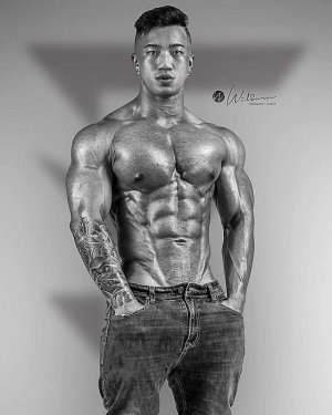 Nicholas Hee Singapore Fitness Model Asian Muscle 5.jpg