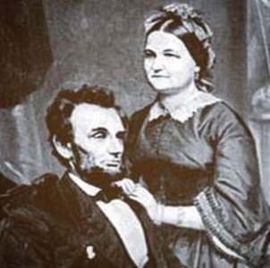 ABRAHAM AND MARY TODD LNCOLN.JPG