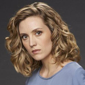 evelyne-brochu-w-893.jpg.jpg