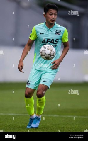 utrecht-netherlands-august-1-yukinari-sugawara-of-az-seen-during-the-pre-season-match-fc-utrecht.jpg