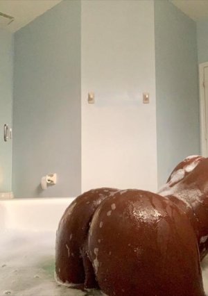 Screen Shot 2021-11-15 at 9.58.13 PM.jpg