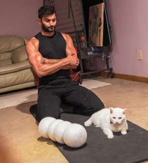 Kamraan Husain (2).jpg