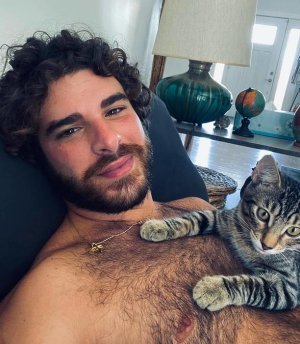 Alessandro and friend 120141041.jpg