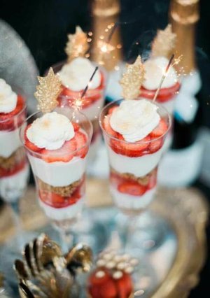 No-Bake Strawberry Champagne Cheesecake IMG_20201229_112245.jpg