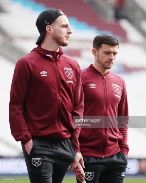 LONDON-ENGLAND-JANUARY-16-Declan-Rice-and-Aaron-Cresswell-of-West-Ham-United-arrive-at-the-stadi.jpg